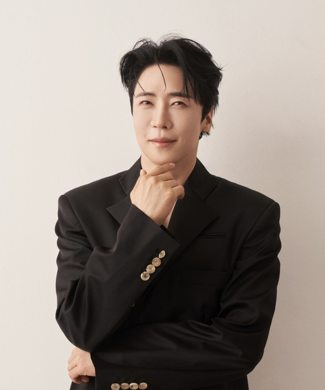가수&뮤지컬배우 에녹 프로필.
