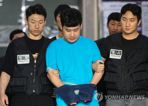 살인 의도없었다네여 조선 머리에 칼이박혓는데 ㅡㅡ