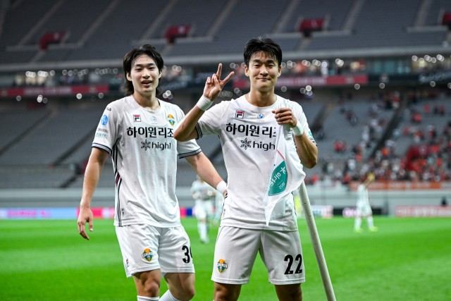이상헌 시즌 첫 골… <b>강원</b>FC, <b>서울</b> 원정서 값진 <b>무승부</b>