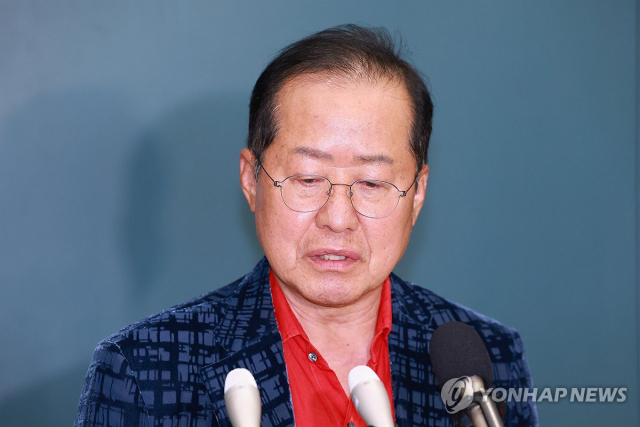 홍준표 윤석열 겨냥 부하와 법정 다툼 대통령답지 않다 쓴소리 날림