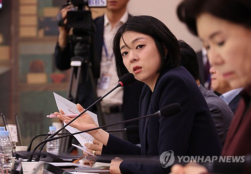 배현진, 천박한 김건희 보호 윤석열 시대와 이제 결별해야 한다고 촉구