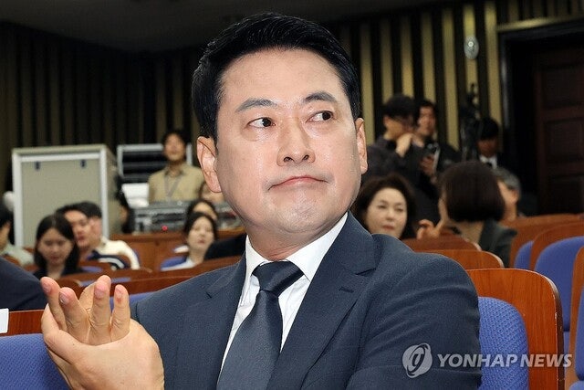 장동혁 “이재명 대통령 1년 내내 감옥 안 가겠다고 국가 사법체계 다 무너뜨려⋯‘재판 취소’부터 포기하라”