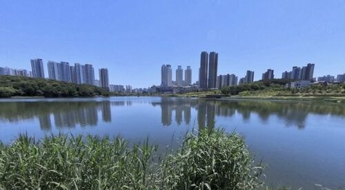 “삼성전자 성과급 타결 후 2주 만에 3억∼4억원 이상 올라” 반도체 특수 동탄신도시 아파트 계약 해제도 속출