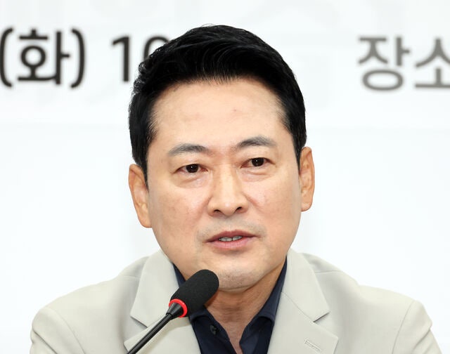 <b>장동혁</b> “당대표를 <b>공천</b>서 배제하자는 주장은 당원을 완전히 무시하는...