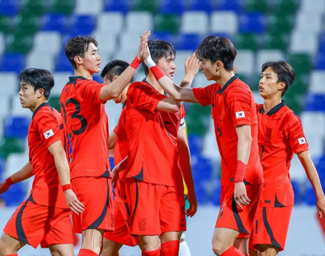 '<b>황선홍</b> 없어도' U-23 <b>대표팀</b>, WAFF 챔피언십 <b>우승</b>