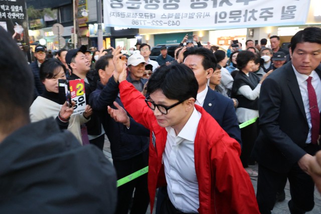 한동훈 <b>사전투표</b> 첫날 5일에 <b>투표</b>…"장소 미정"