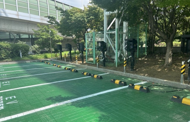 부산도시공사, <b>전기차 충전시설</b> 전면 지상 이전
