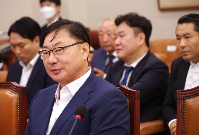여야 '<b>검사 탄핵</b>' <b>청문회</b>도 정쟁…檢 불출석, 이화영 출석
