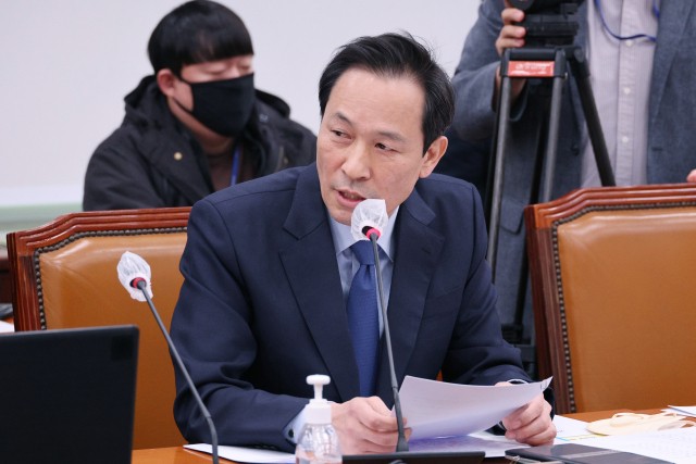 <b>우상호</b> "검찰총장 <b>탄핵</b> 안 된다…기각되고 지지율 떨어져"