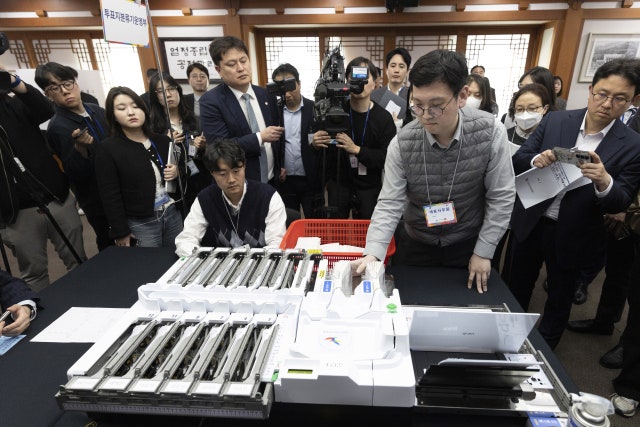 선관위, <b>대선</b> 투·<b>개표</b> <b>시연</b>회…'부정선거 의혹' 해명