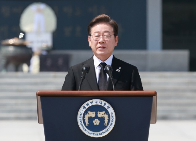 [속보] 李대통령, <b>광복회</b> 삭감된 <b>예산</b> 원상복구 조치 당부