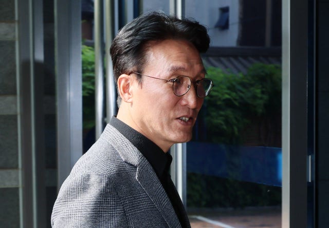 <b>김민석</b> 청문회 D-1…국민의힘 "조국 판박이, 자진 <b>사퇴</b>하라"