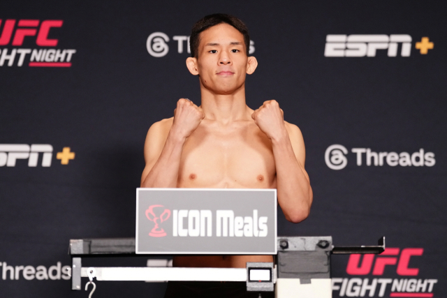 '상대 두 번 변경' <b>박현성</b>, <b>UFC</b>서 <b>한일전</b>…상위권 진입 기회