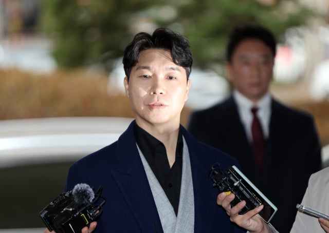 협박 피소 당한 <b>박수홍</b> "2년 만에 문제제기, 이해 안돼…<b>무고</b>로 맞대응...
