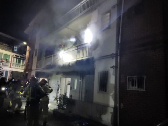 [속보] <b>남양주 다세대주택</b>서 불…40대 엄마 사망·8살 아들 중태