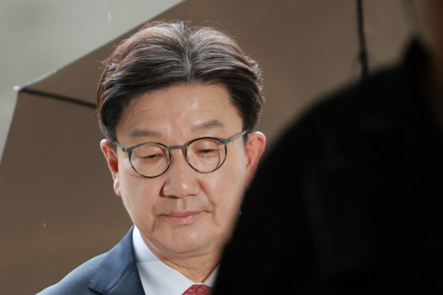 <b>권성동</b> "특검 수사, <b>엉터리 소설</b>" 혐의 재차 부인