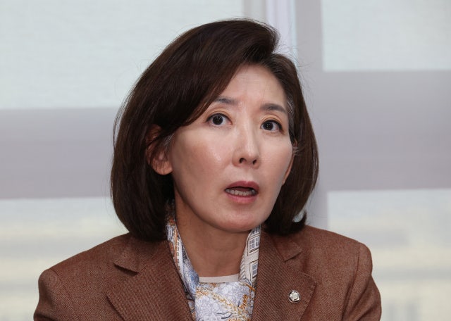 나경원 "李<b>대통령</b>, <b>정원오 공개 칭찬</b>?…선거 개입 신호탄"