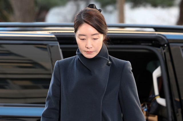 "돌볼 중증 발달장애 딸 있어"…'공천헌금' 강선우, 보석 심문서 눈물의 호소