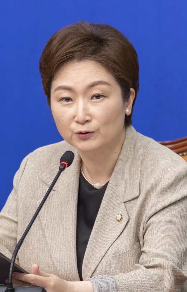 이언주  "합성 음란물 재게시·유포도 2차 가해…엄정 대응할 것"