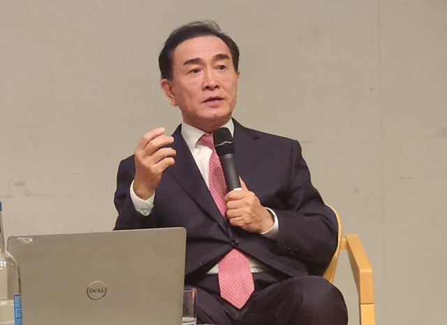 태영호 장남, "탈북자 출신 국회의원 子" 과시해 사기… 8억 배상 확정