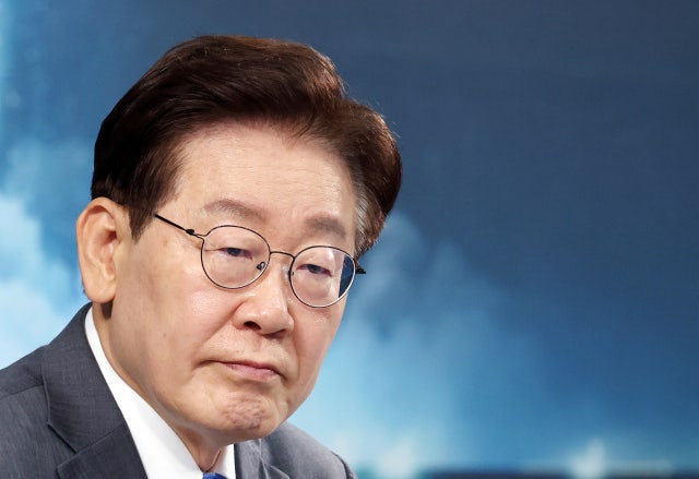 [속보] 李<b>대통령</b> 국정<b>지지율</b> 47% 회복했지만…'부정 평가' 여전히 앞서
