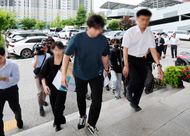 '장윤기 사건' 당시 <b>광주광산경찰서</b>장 등 6명 대기발령…강력팀장, 직위...
