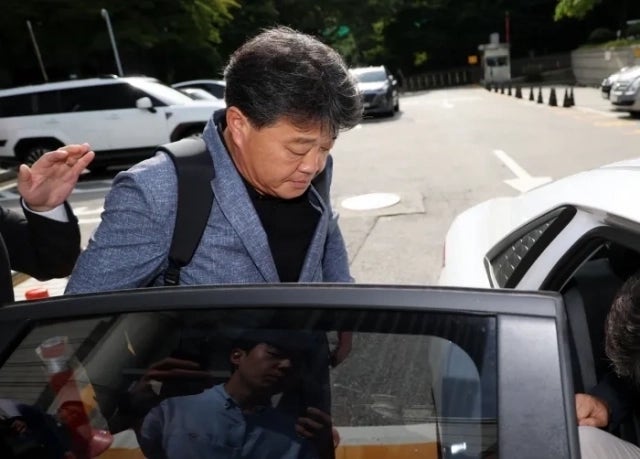 건진법사에 '공천 청탁' 1억 건넨 전 <b>경북도의원</b>…징역 1년 확정