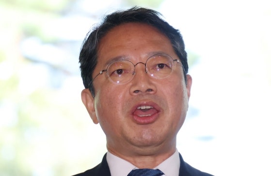 [속보] 김승원 "<b>한동훈</b>, 3년간 검사 총동원해 수사, <b>청문회 증인</b> 나와야...