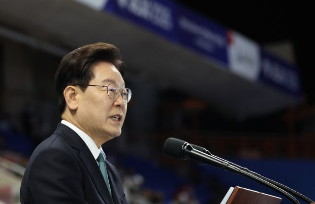 李대통령 "<b>전작권</b> 반드시 조기 <b>환수</b>…美-국정원 이견 충분히 관리 가능...