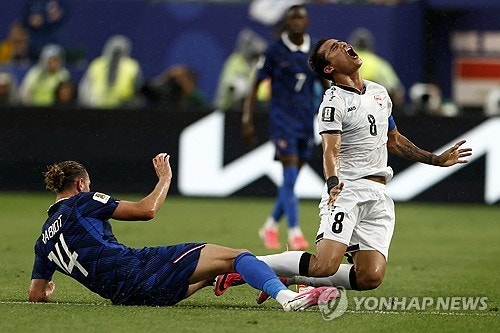 2026 북중미 월드컵 경기 중에 멱살 잡힐 뻔한 프랑스 에이스의 액션