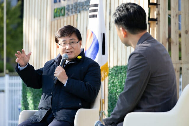 0002395557_001_20251027182811133.jpg?type=w800