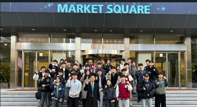 0002398184_001_20251112222712549.jpg?type=w800