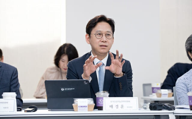 "법률·게임·화장품까지"...정부, K-AI 모델 활용 사례 공개 - 뉴스 썸네일 이미지