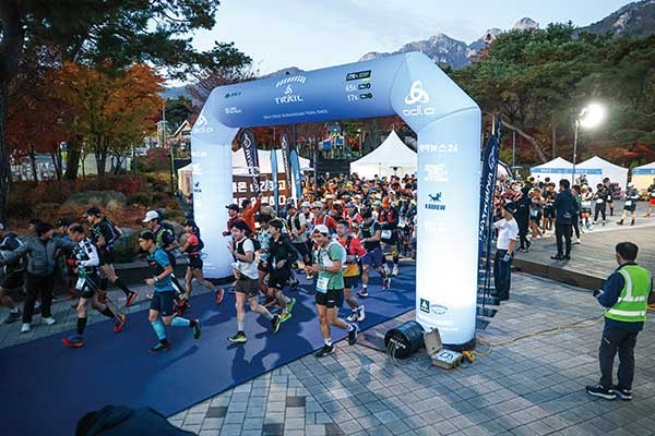 산악마라톤대회 금지, 전국 국립공원으로 확산