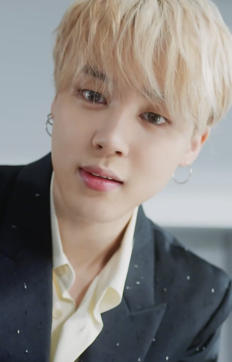 'Jimin coffee 같이 마실래요?' 방탄소년단 지민, 로맨틱 바리스타 변신..눈부신 남친美 '심.멎.주.의'