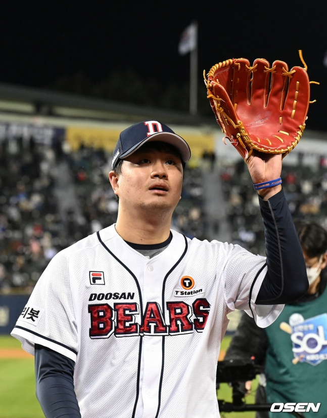 '66구→이틀휴식→49구' 또 이영하 대투혼, 7연속 KS행 역사 이끌다 [PO잠실]