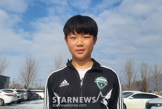15살 <b>축구</b>천재, 꿈이 심상찮다 "월드컵 우승+발롱도르, 우리도 해봐야죠...