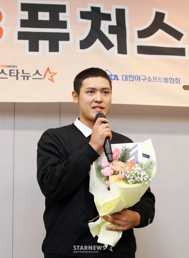'스타상' 경기상고 2학년 <b>한지윤</b> "몰리나가 롤모델, 영향력 있는 <b>선수</b>가...