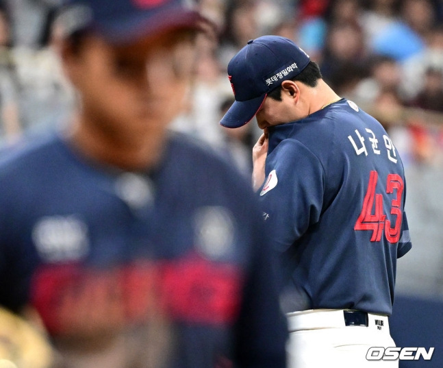 롯데 6연패 수렁, 한 주 전패로 마쳤다... 유강남 통한의 병살타+나균안 5실점 강판 [고척 현장리뷰]