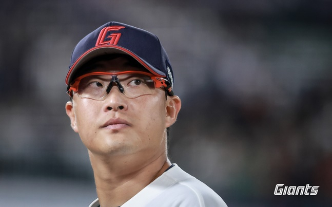 '8회까지 87구' 박세웅 왜 완투 안했을까 "세이브 상황이면 클로저 올라갈 예정이었다" 덤덤한 반응 [부산 현장]