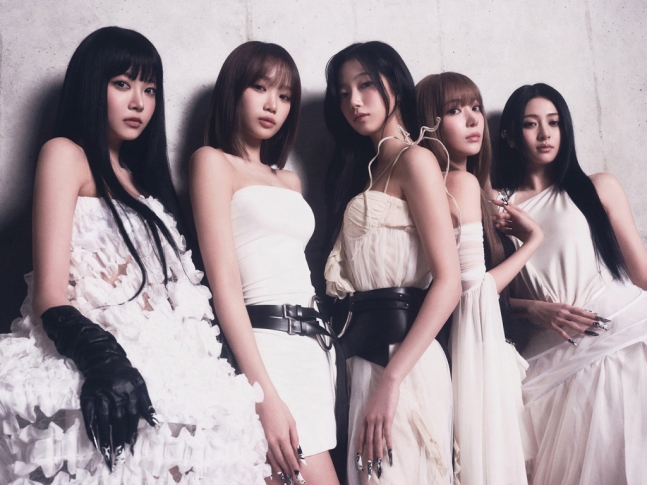 Article thumbnail for LE SSERAFIM Donates 50 Million Won to Aid Wildfire Recovery Efforts