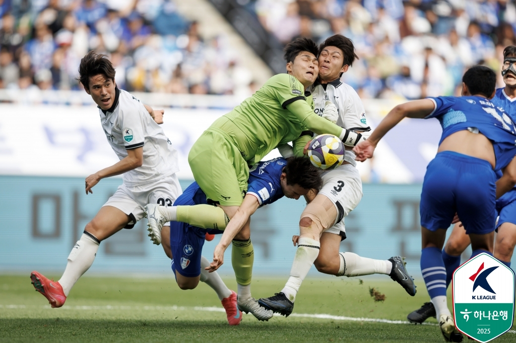 '이규성 <b>극장</b> 원더골' 수원 삼성, 성남에 첫 패 안겼다! 1:0→1:2→3:2 재...