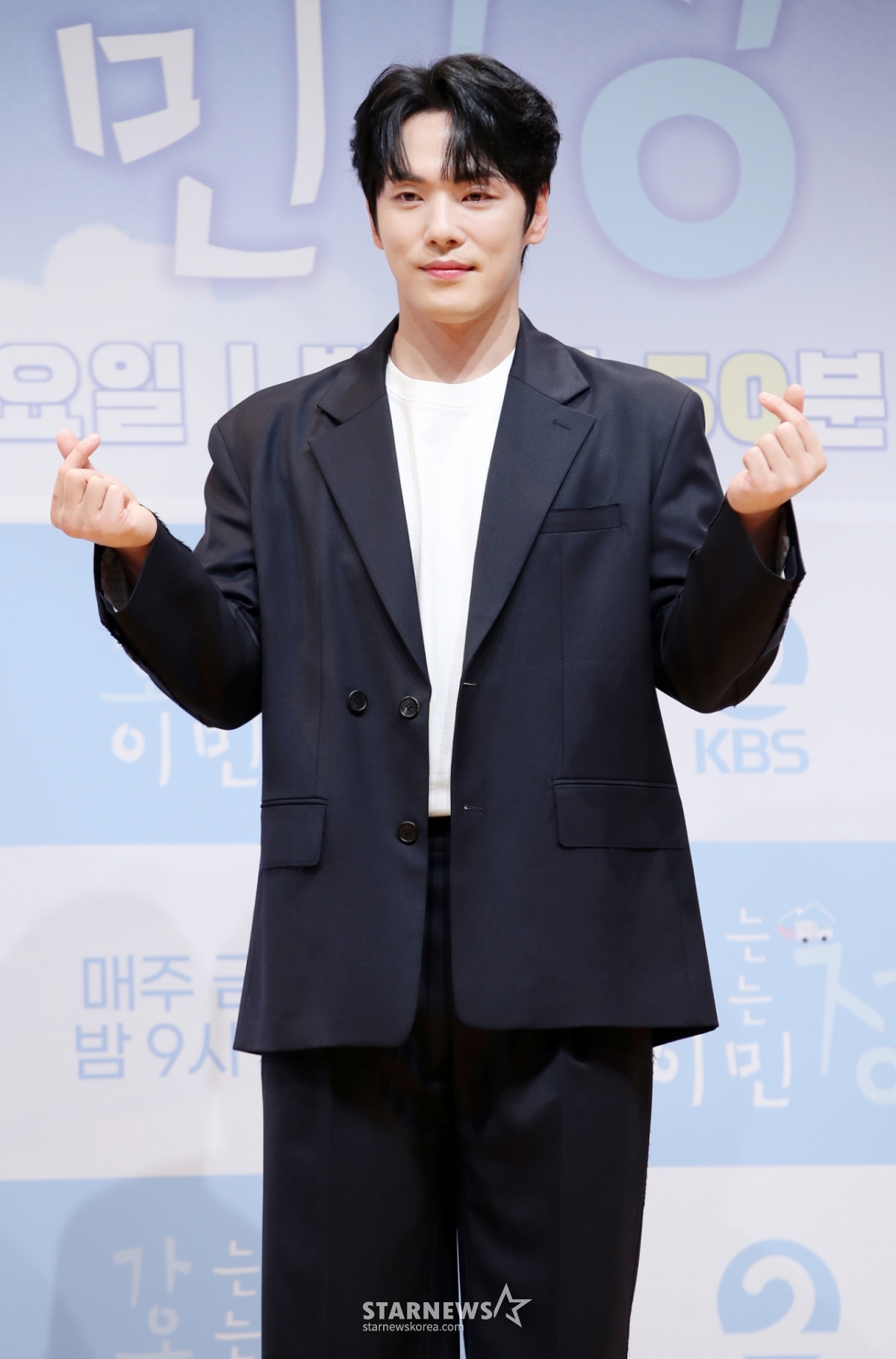 '가오정' 김정현, 첫 고정 예능 <b>이유</b>? "<b>이민정 칭찬</b> 多..밖에 나가며 내...