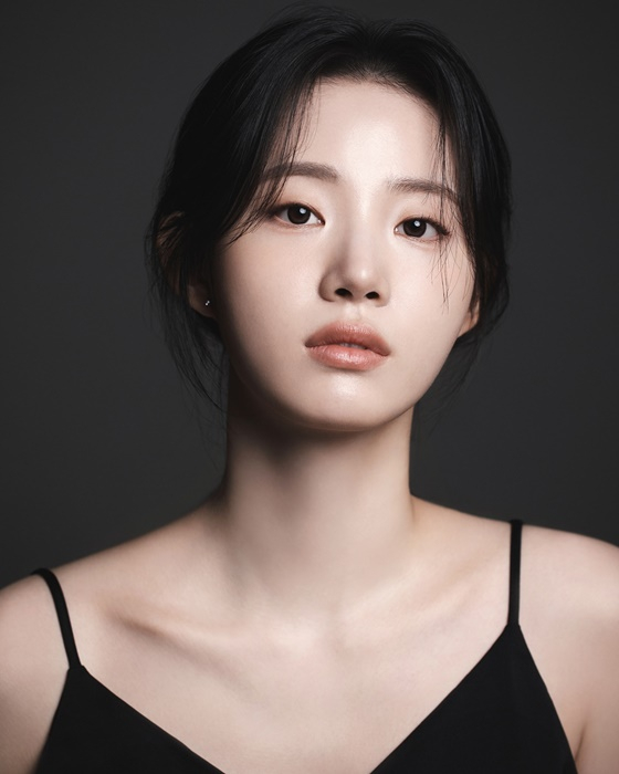 '<b>언슬전</b>' <b>신시아</b> "고윤정→한예지와 캐릭터 바뀌면? 자신없어" [인터뷰...
