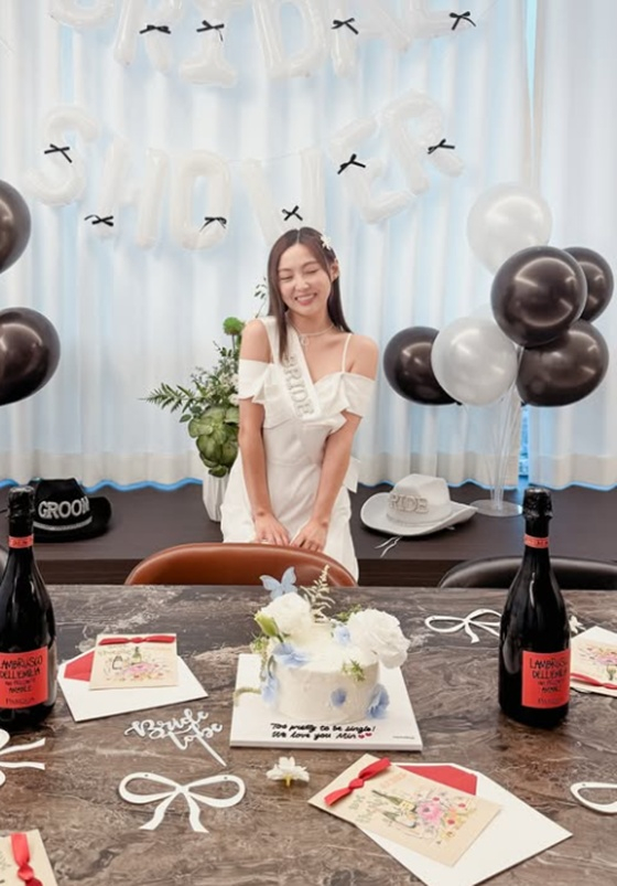 <b>미쓰에이</b> 최초 품절녀..'7일 <b>결혼</b>' <b>민</b>, 브라이덜 샤워에 행복