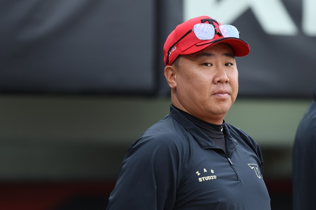 승장 이범호, 직접 NC 감독실 찾아 고개 숙였다 "죄송합니다, <b>최정원</b> 큰...