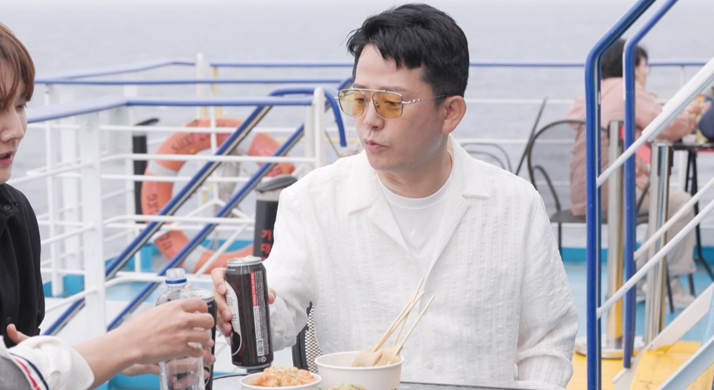 <b>김준호</b> "재벌도 못 가"..김지민 母도 놀란 <b>신혼여행</b> 후보지 공개 [미우새...