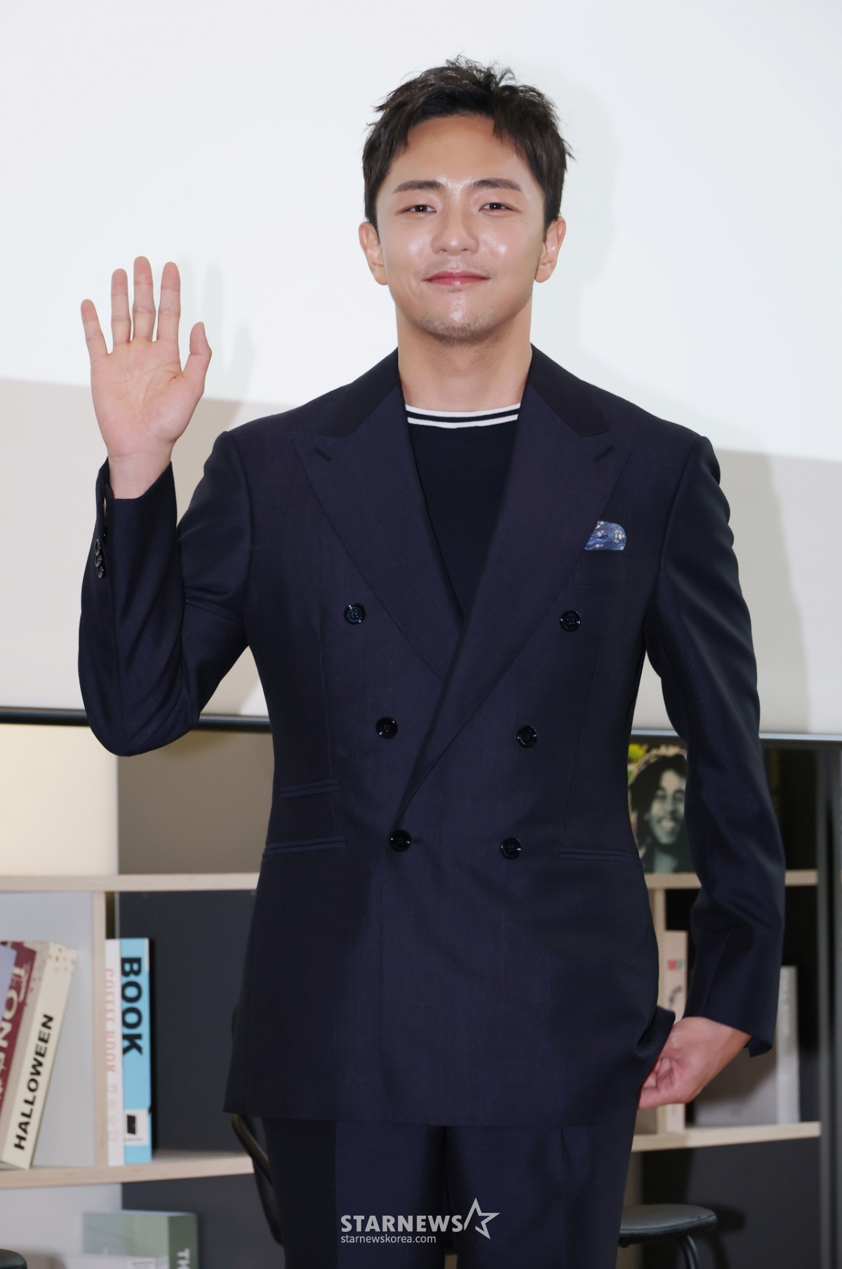 '토니상 6관왕' <b>어쩌면 해피엔딩 박천휴</b> 작가[포토]