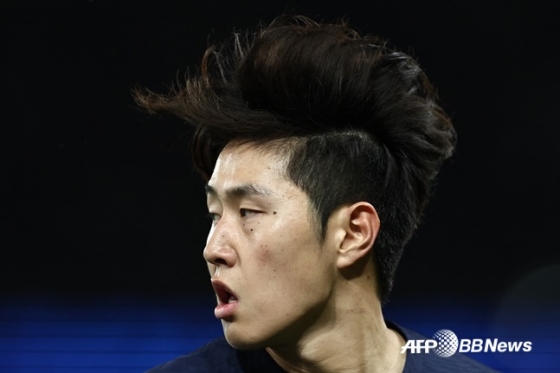 '지지부진' <b>이강인</b>, <b>이적</b>료 문제였구나! PSG vs <b>나폴리</b>, 480억 줄다리기...