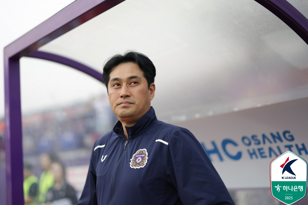 '<b>손가락 욕설</b> 논란' <b>박동진</b> 출장정지 징계 없다, 제재금만 250만원 [공식...